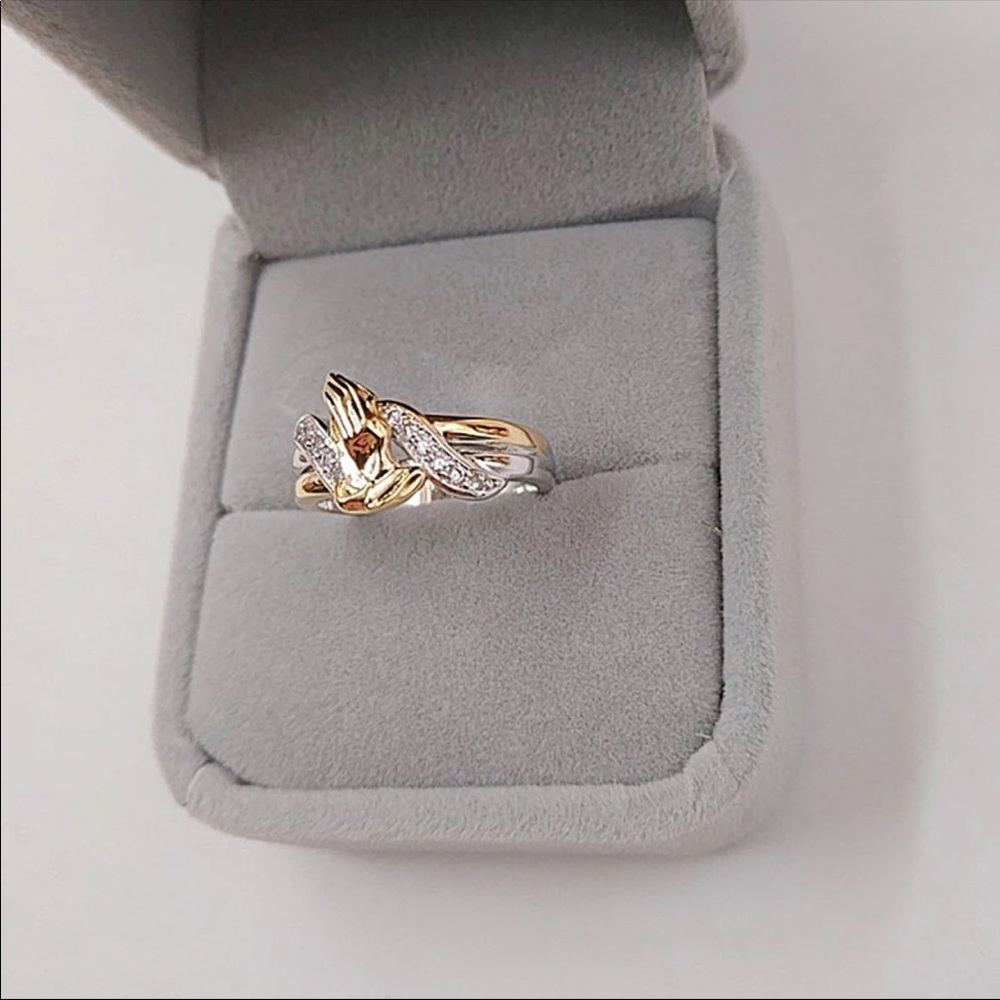 New 2 Tone Exquisite zircon Praying Hands Ring - Picture 4 of 6